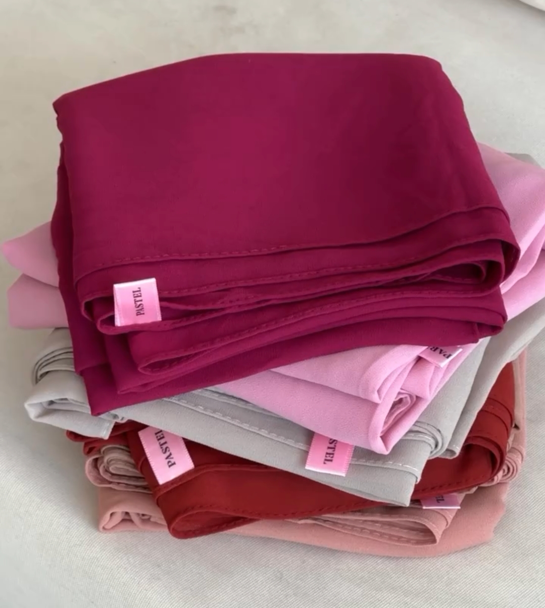 The Loooks–Dreamy Hijab Combo Set (5 Pcs)